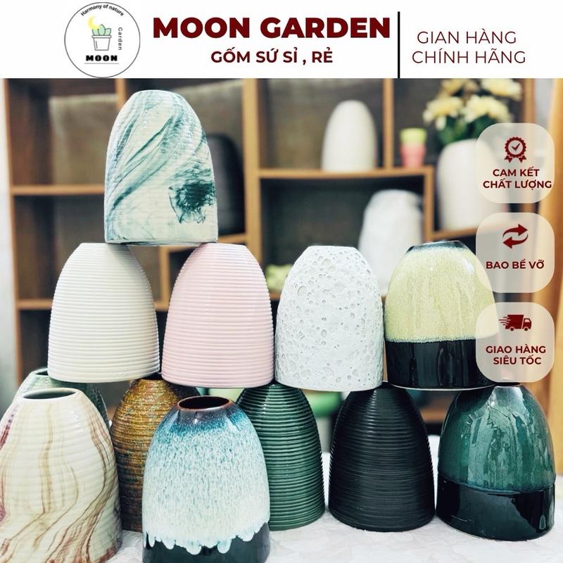 Bình hoa Gốm Bát Tràng, dáng chuông, cao 15cm