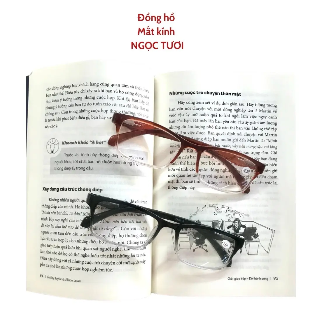Kính viễn thị nam nữ kính lão đọc sách . Kính đủ độ từ 0.5 đến 4.0. Gọng nhựa càng lò xo bền đẹp, tròng sáng rõ. Kính viễn thị dành cho Cô Chú Anh Chị trung niên  Kính Cận