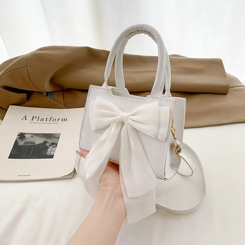 Túi Xách Nữ Đeo Chéo Đeo Vai Xách Tay Mini 2 Quai Đính Nơ dáng mini siêu xinh Bag Da Kem 0