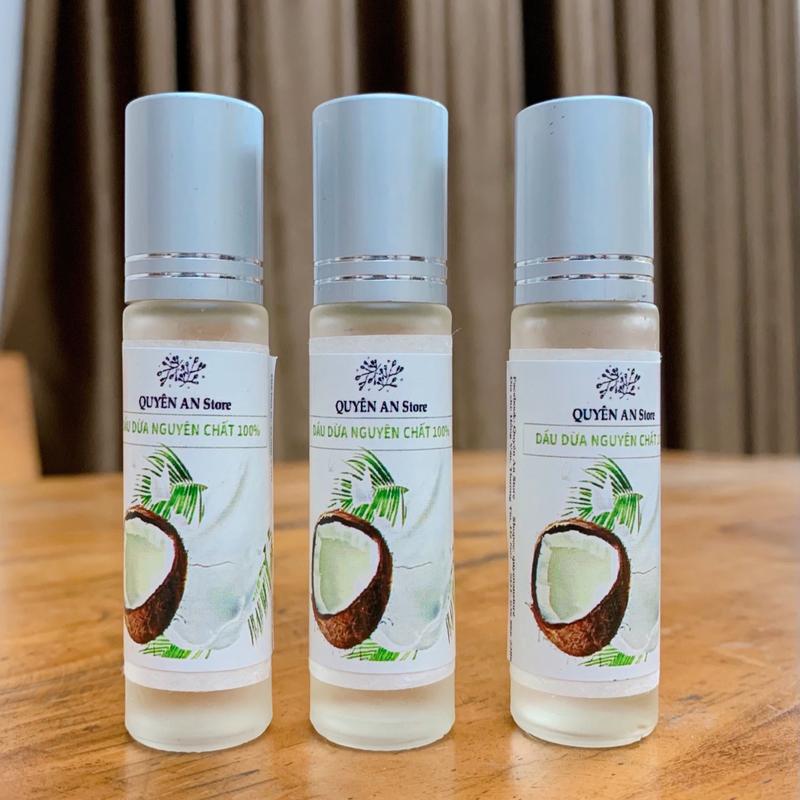 Dưỡng môi dầu dừa dạng bi lăn dưỡng ẩm làm mềm môi chống khô nẻ lọ 10ml tự nấu