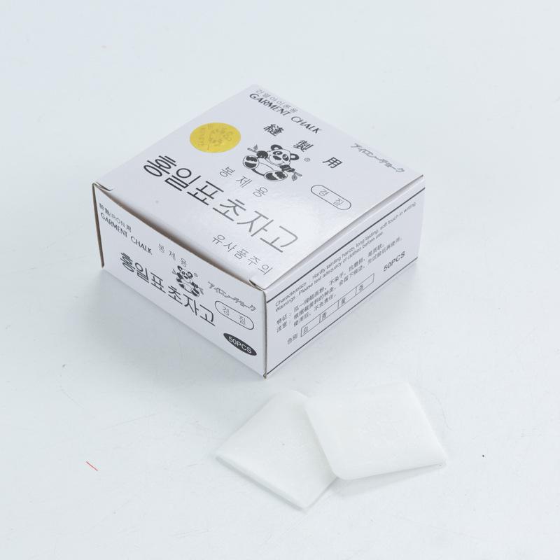 Phấn gấu 1 tem vàng Ngậm Cành Trúc dùng trong ngành may mặc bay màu khi là ủi (1 hộp /50 viên) 6