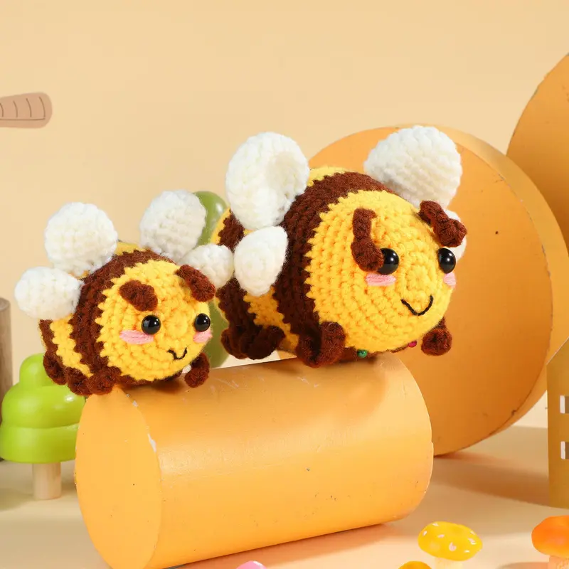Bee Pattern Crochet Kit, 2 Counts Crochet Starter Kit with Step-by-Step Video Tutorials & Complete Accessories, Crochet Supplies for Beginners Adults DIY Craft Supplies 6