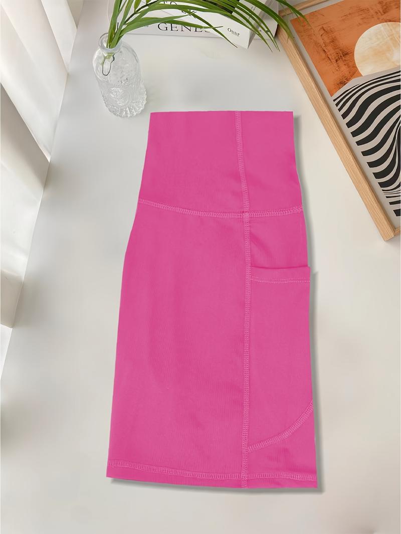 Product Introduction of Sports Casual Three-Quarter Length Shorts Butt-Lifting Yoga Shorts with Pockets 22