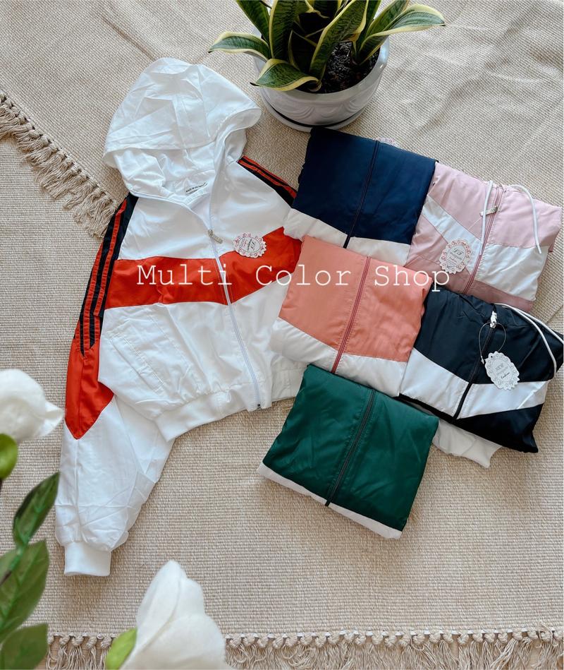 Product Introduction of Áo khoác dù nữ 2 lớp dáng lửng tay phồng xinh 2