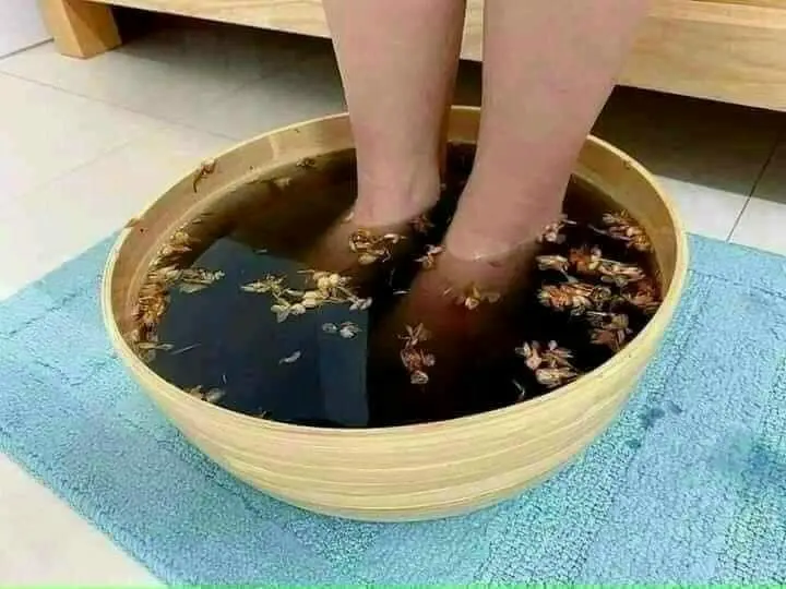 combo 1 chậu tre ngâm chân 30cm +1 hộp muối ngâm chân 500gam .