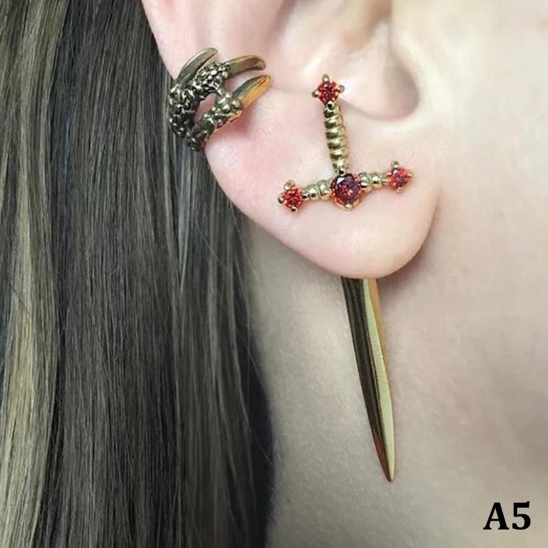 Product Introduction of Bông Tai Kiếm Gothic, Phong Cách Punk Ngầu Cổ Điển Vòng Bít Tai, Bông Tai Dao Găm Goth, Quà Tặng Cho Phụ Nữ 19