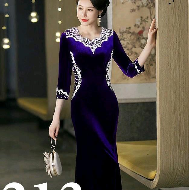 Đầm dự tiệc trung niên nhung cao cấp cho Mẹ , mẫu ôm xẻ tà kết hạt tinh xảo sang trọng Nữ 4