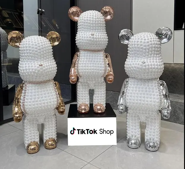 Gấu Bearbrickk 80cm Bling Bling Đính Đá Siêu Dễ Thương, Trang Trí, Quà Tặng. 0