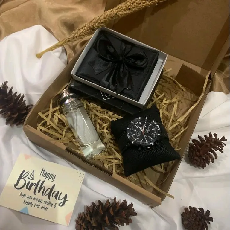 GIFTBOX HAMPERS KADO ULANG TAHUN COWOK KADO ANNIVERSARY WISUDA PERNIKAHAN lengkap 1