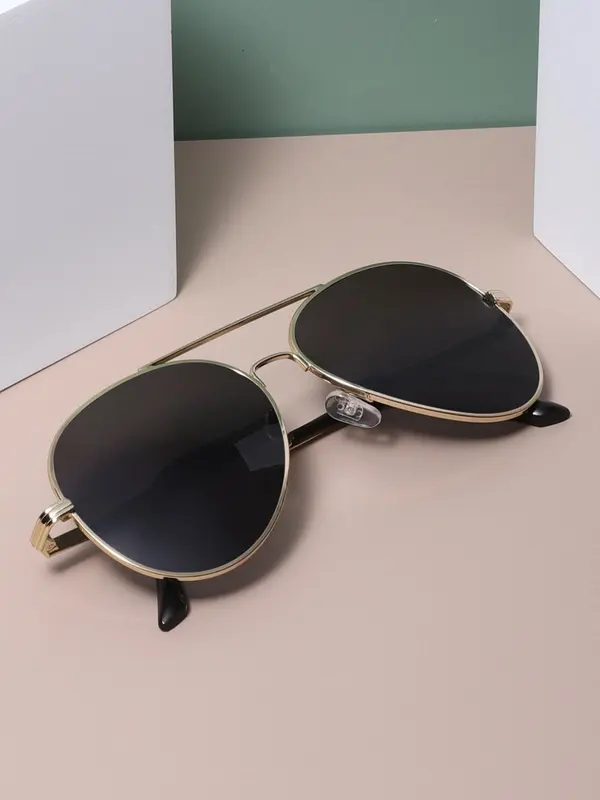 1 Pair Summer Top Bar Design Sunglasses, New Personality Travel Accessories for Women & Men, Lightweight and Durable for Outdoor Sun Protection Glasses for Daily Use 5