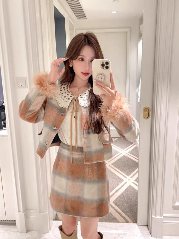 Set dạ áo dài tay và chân váy ngắn mùa đông caro phối màu tay đính viền lông hàng QCCC Nữ Women