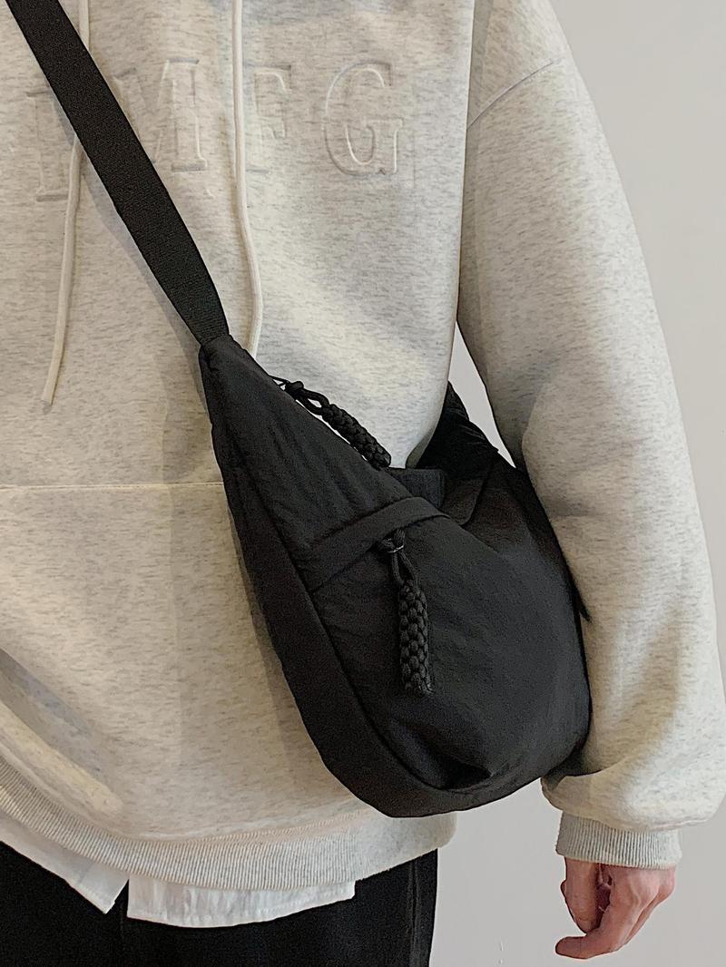 Product Introduction of Men's Casual Plain Color Crossbody Bag, Lightweight Shoulder Bag, Fashionable Sling Bag for Daily Commuting & Travel Use 2