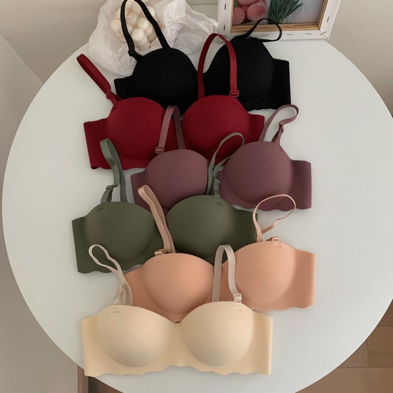 Product Introduction of Buy 2 Take 1     Push up Wireless High School Student Comfortable Underwear Female Push up Accessory Breast Push up Comfortable Bra Bra Wireless Strapless  Japanese Wireless Pushup Bra Front Clasped Seamless Strapless Womenswear Bridal Basic Minimalist 16