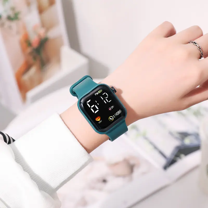 Đồng hồ Điện tử Đeo tay phong cách hiện Đại Voi Watch Móc Khoá Caro 3