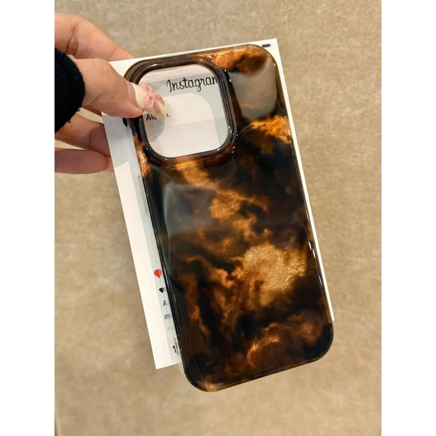 Black and brown smudged amber tinfoil pattern mobile phone case, suitable for iPhone11 12 13ProMax 14ProMax 14Plus 15ProMax 15Plus 16ProMax 16Plus all-inclusive hard case