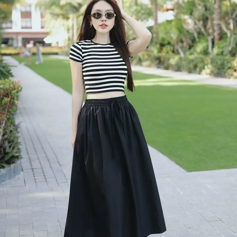 Áo thun sọc Khanhanclothing cho nữ cổ tròn 4