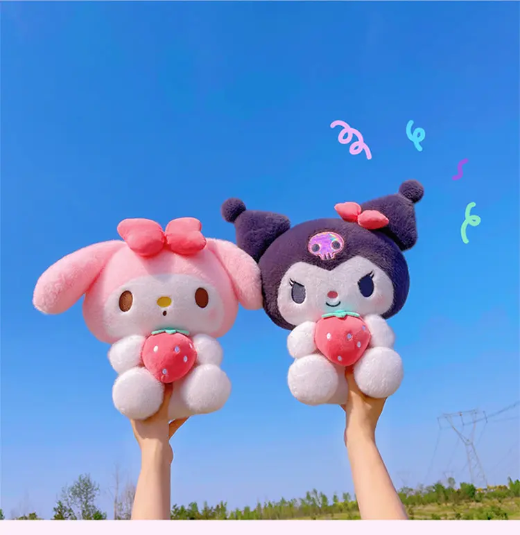 Gấu Bông Kuromi - Melody ôm Dâu 20cm, Gấu Bông cho bé đáng yêu 4