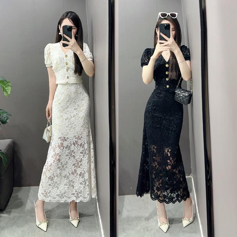 Socomo Set đồ nữ áo ren chân váy đuôi cá thiết kế B2220255