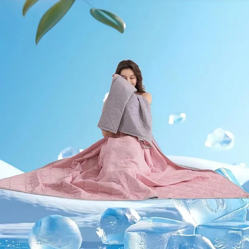 Cooling Summer Blanket, Lightweight Breathable Silky Soft Blanket, Comfortable Bedding for Home Bedroom, Perfect Gift for Loved Ones, Lightweight Throw Blanket 2