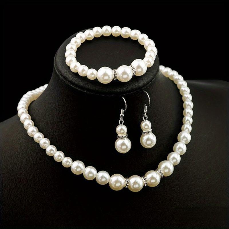 Product Introduction of Creative Imitation Pearl Necklace Bracelet Earring Set Three-Piece Set Bridal Accessories 3
