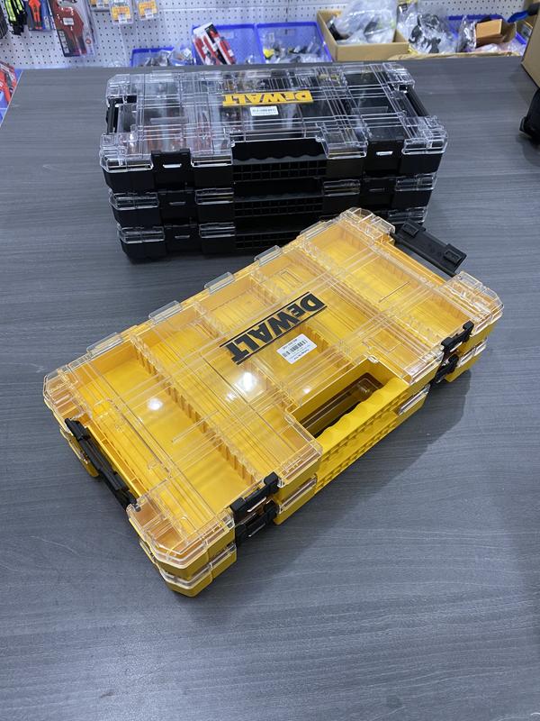 Hộp đựng mũi vít, mũi khoan Dewalt size to kết hộp được với túi thùng