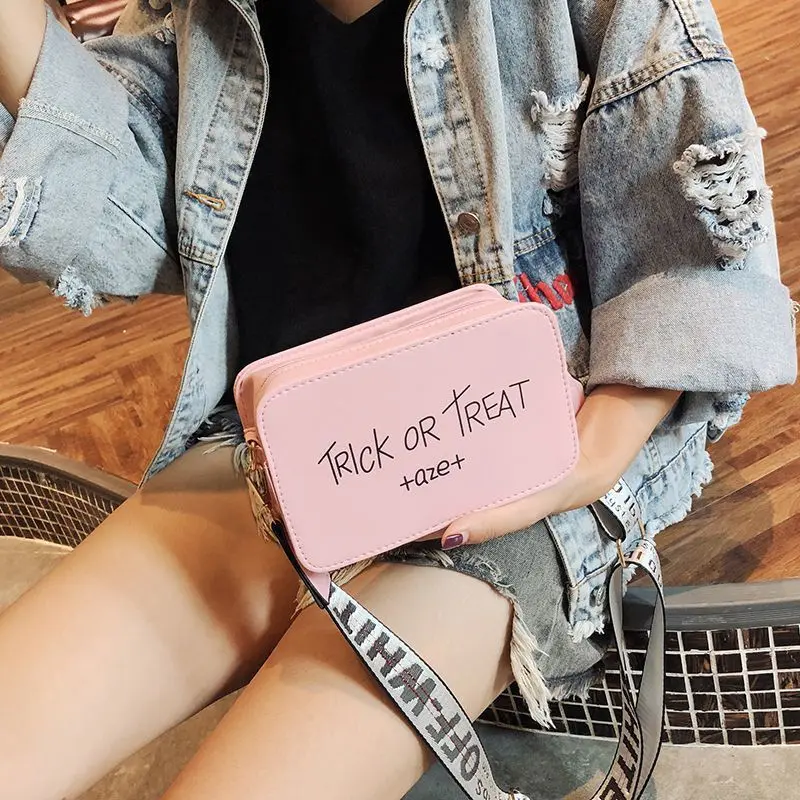 Túi nữ đeo chéo, đeo vai và kẹp nách, phối hoạ tiết và màu sắc dễ thương và sành điệu, thời trang Hàn Quốc mới NEW-0041 1