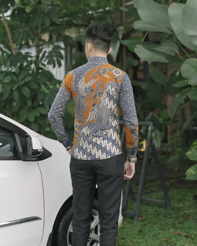 BATIK SASTRA JENDRA. BAJU BATIK PRIA LENGAN PANJANG MEWAH. Motif PARANG OREN Fit Katun SBL87 Nyaman Kain Cowok Hem Dewasa Slim 1
