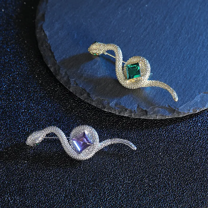 Snake Zodiac Brooch Suit Accessories Sweater Brooch Jewelry Wholesale Coat Pin Alloy Jewelry High-end Niche Style
