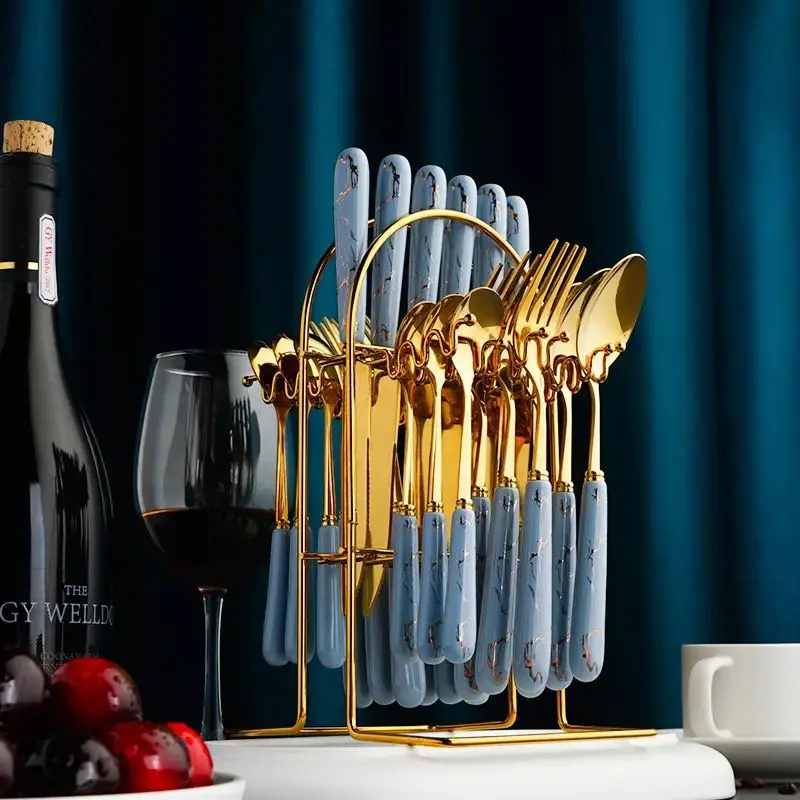 SENDOK SULTAN SET SENDOK GOLD CUTLERY SET STAINLESS STEEL SENDOK MAKAN - zansen 1