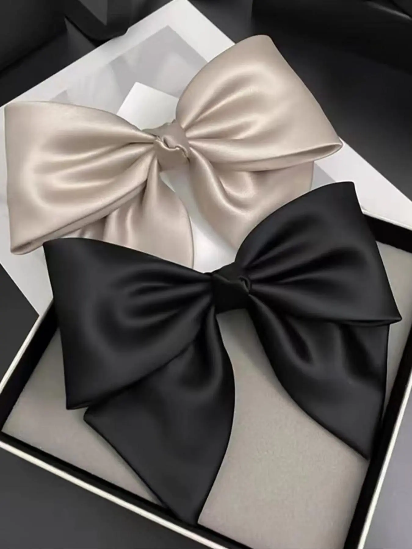Solid Color Bow Decor Hair Clip (2pcs), Elegant Pins Spring Clip Hair Accessories for Women & Girls, Minimalist Headwear Suitable Bows for Girls Hair
