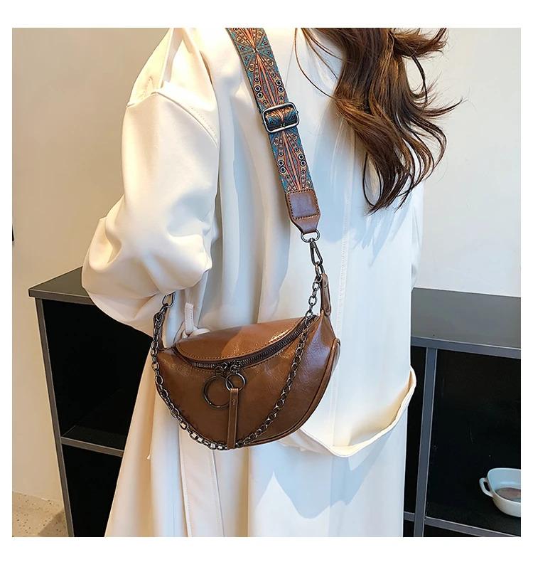 Product Introduction of Fashion saddle waist bag fanny pack luxury leather female belt bags chain handbag purse women retro shoulder crossbody chest bag 35