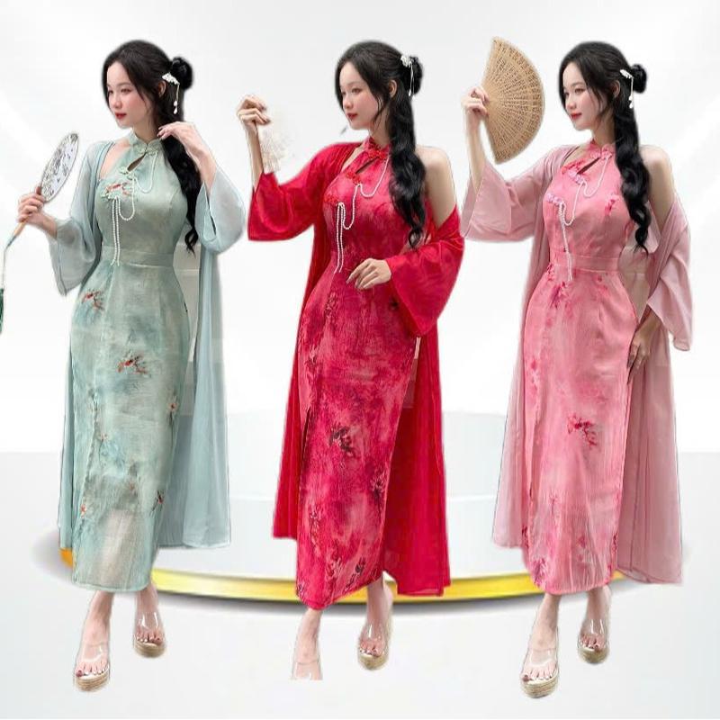 V1950 Sườn Xám Nữ Thiết Kế EMME Cọc Tay In Họa Tiết 3D Dáng Dài Đính Dây Ngọc Cách Điệu [ Kèm Áo Choàng ] - Thanh Tự