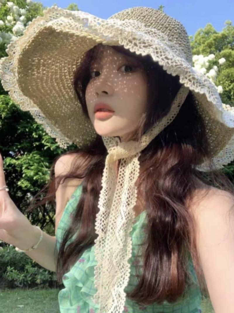 Product Introduction of Wide-brimmed straw hat with lace, windproof, Japanese style, beach hat, wide-brimmed sun hat for women 6