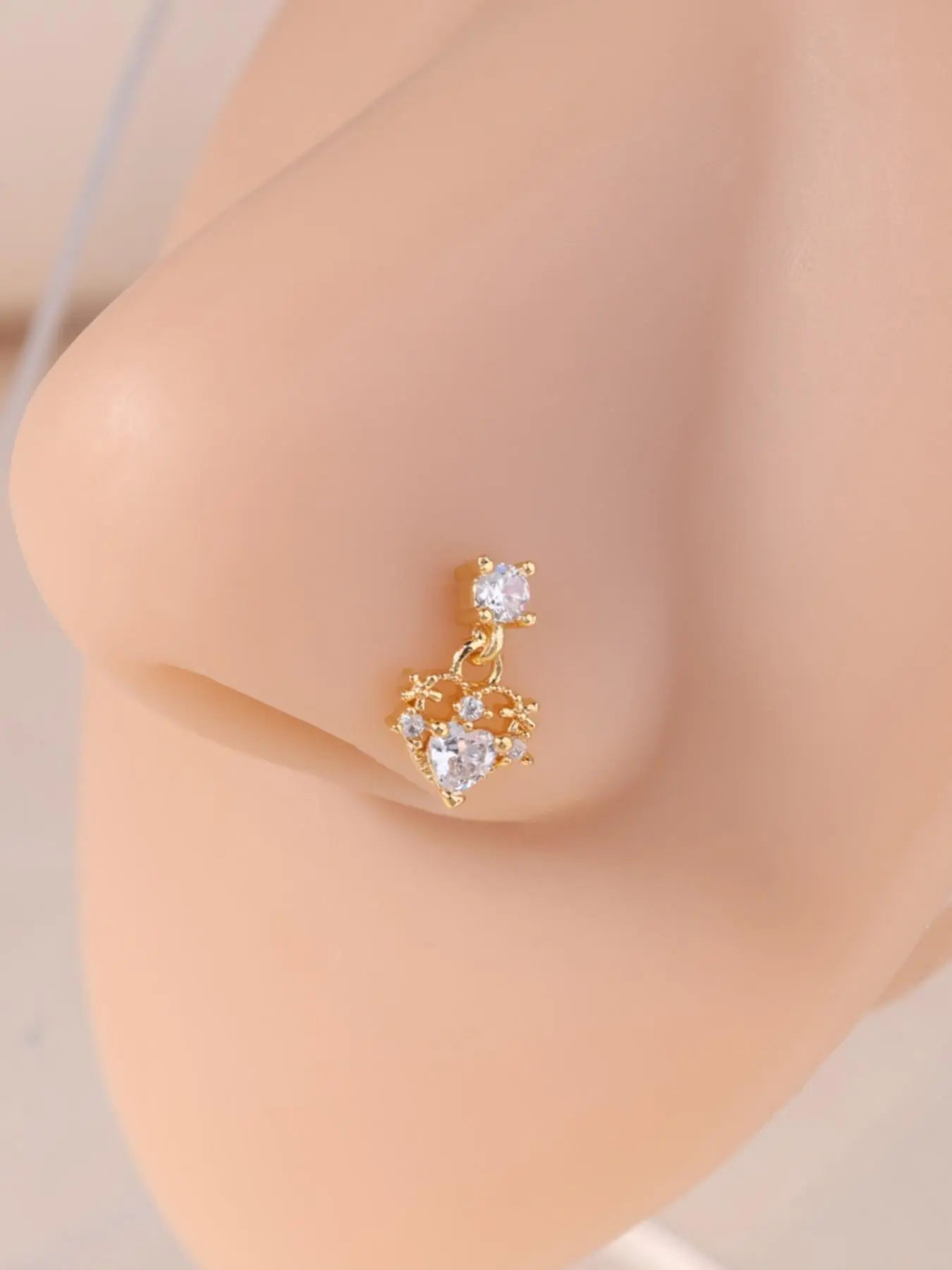 Rhinestone Decorated Heart Shaped Nose Ring, Women's Body Jewelry for Party, Daily Clothing Decor, Trendy All-match & Exquisite Jewelry for Gift