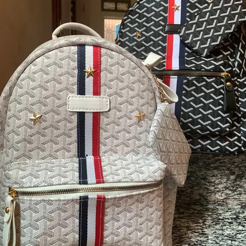 Balo Thom sz40 hàng VN quai to đựng sách vở , atlat , quần áo đi học đi chơi