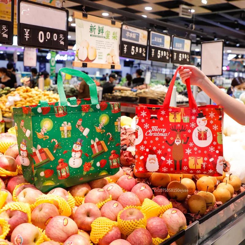 Christmas Gift Bags Santa Claus Elk Snowflake Tote Bag Non-Woven Portable Gift Packaging Bag New Year Christmas Party Decoration 3