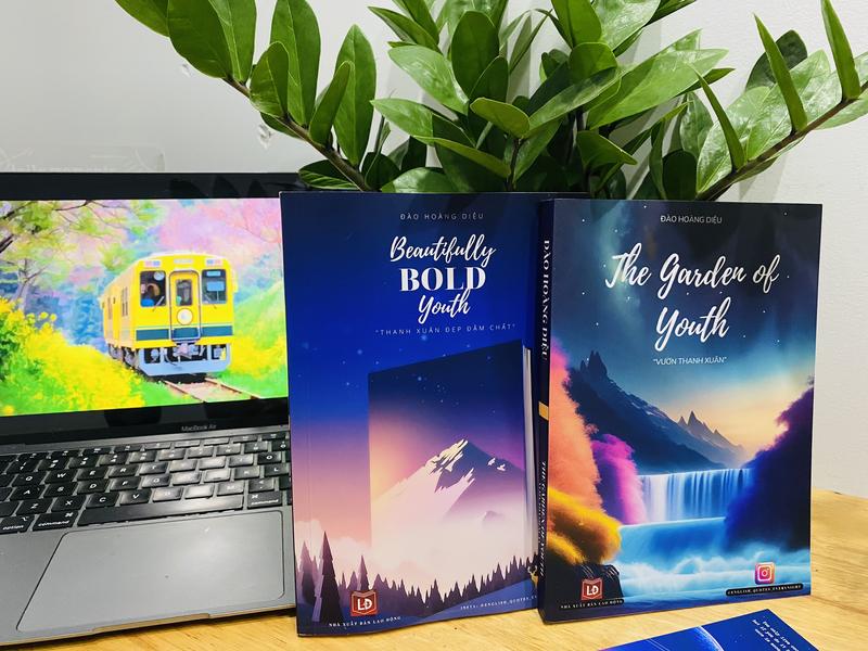 Combo Sách Song Ngữ The Garden Of Youth & Sách Luyện Viết Beautifully Bold Youth - Chính Hãng sach sách  đọc để giỏi anh