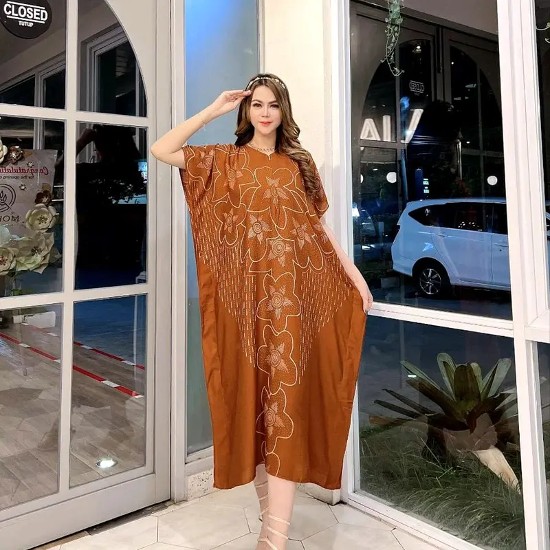 Daster Lowo jumbo Busui Santa A-line Polos Bunga Jalan Manis Liburan 2