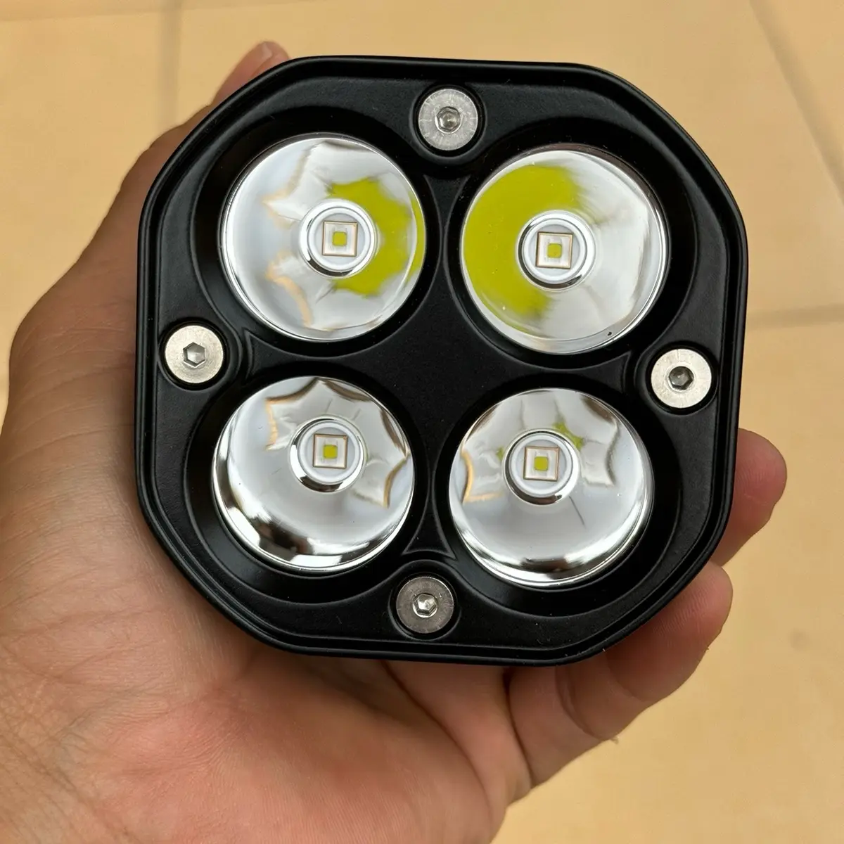 Đèn tun 40X mod led hiệu suất cao vượt trội so với phiên bản gốc