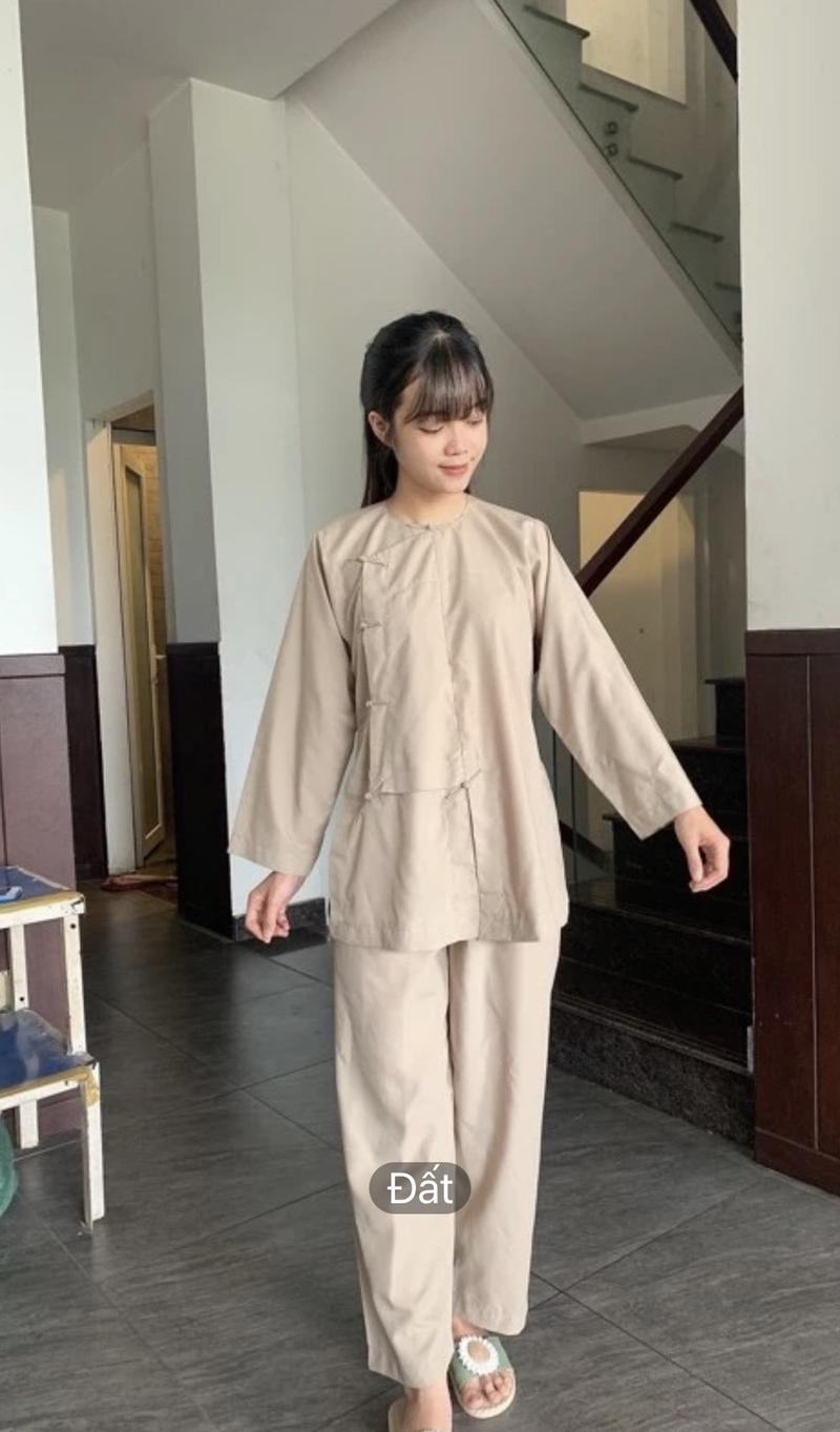 Product Introduction of pháp phục lễ chùa - Mẫu Vạt Hò Cúc Bấm 1