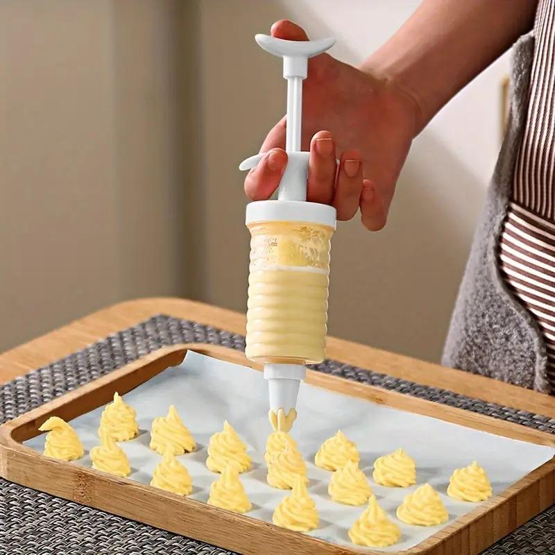 Product Introduction of New 8 Pipe Nozzles with Syringe Plastic Cream Baking Nozzle Dispenser Icing Pastry Cream Tips Pastry Tube Decoration Tool 5