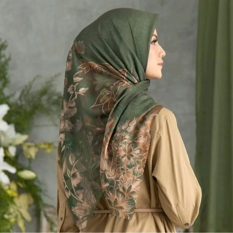 HIJAB VOAL MOTIP BUNGA SERIES Empat Mewah 4