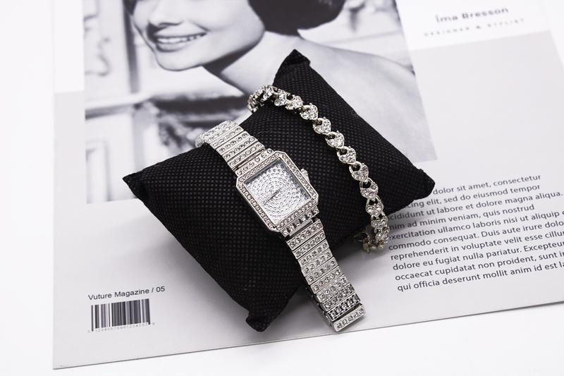 Product Introduction of Watches Set Watch Women's Bracelet Watch Suit Rhinestone Wrist Watch Women 4