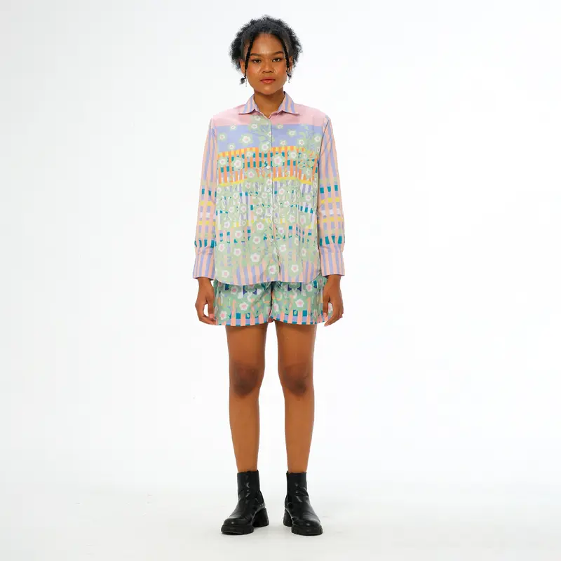 RTW Studio Kemeja Lengan Panjang Wanita Print Picnic Playdate Peach 1