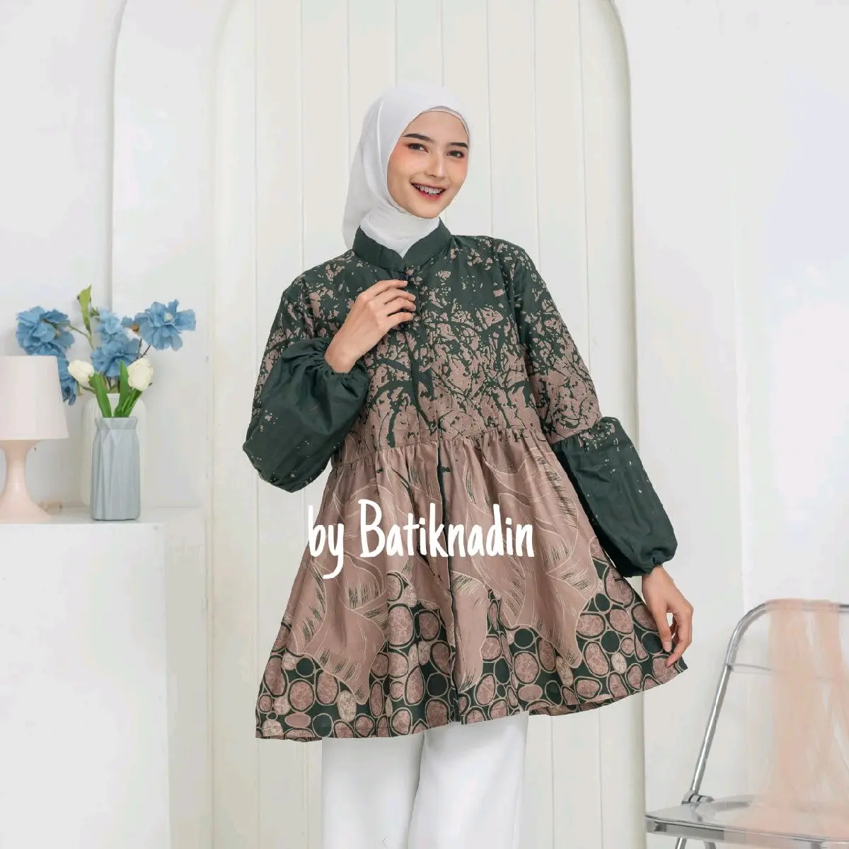 Blouse Asoka - Atasan Batik Lengan Balon Baju Batik Kerja Katun Full Kancing Seragam Kantor Nyaman Formal