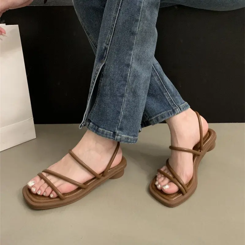 Sandal Tapak Tebal, Fesyen Wanita, Sesuai untuk Musim Panas, Tidak licin, Ringan, Bertumit Tebal, Warna Pepejal, Kaki Terbuka, Sesuai untuk Aktiviti Luar, Selesa, Sesuai untuk Percutian dan Pantai, Sandal