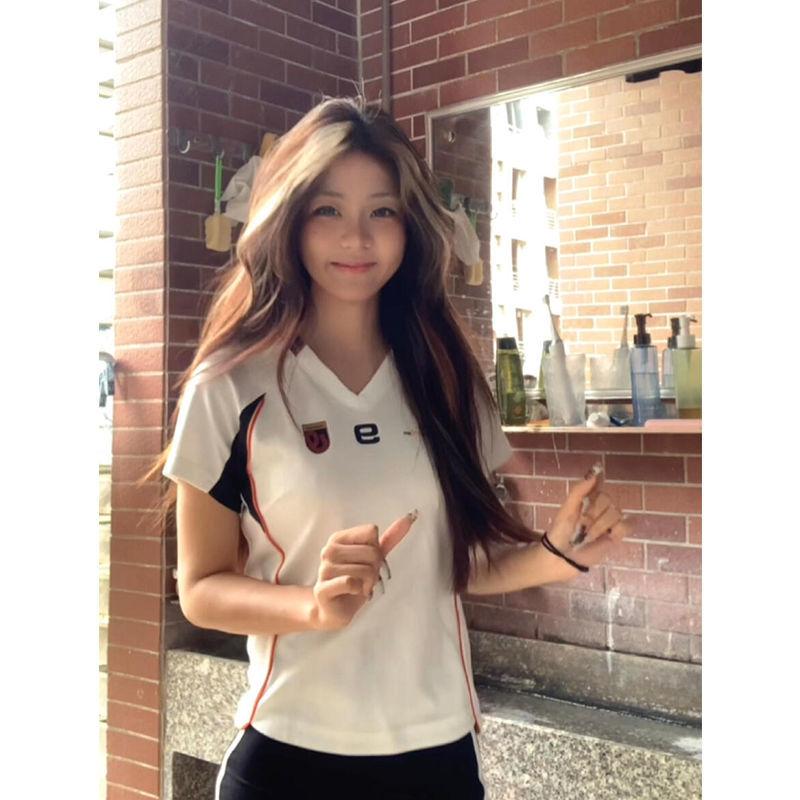 Áo Thun Cổ Chữ V Kiểu Mỹ Dây Xích Blo, Dành Cho Nữ, Dáng Ôm, Thiết Kế Đẹp, Ngắn Độc Đáo Ngọt Ngào, Thích Hợp Cho Mùa Hè, Áo Thể Thao Cô Gái Nóng Bỏng