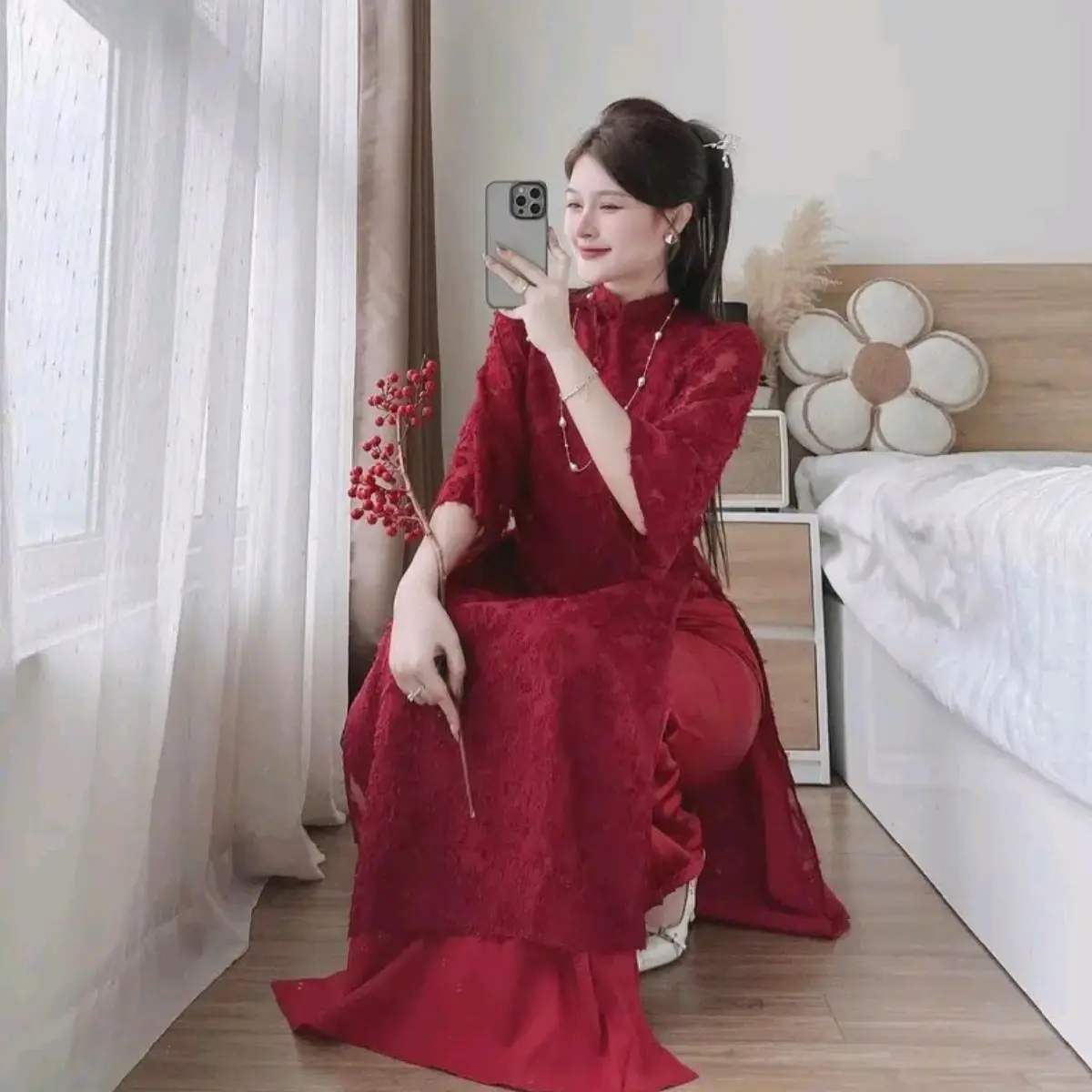 Áo dài cách tân dáng suông 4 tà chất liệu tơ xù cực sang chảnh cho các nàng
