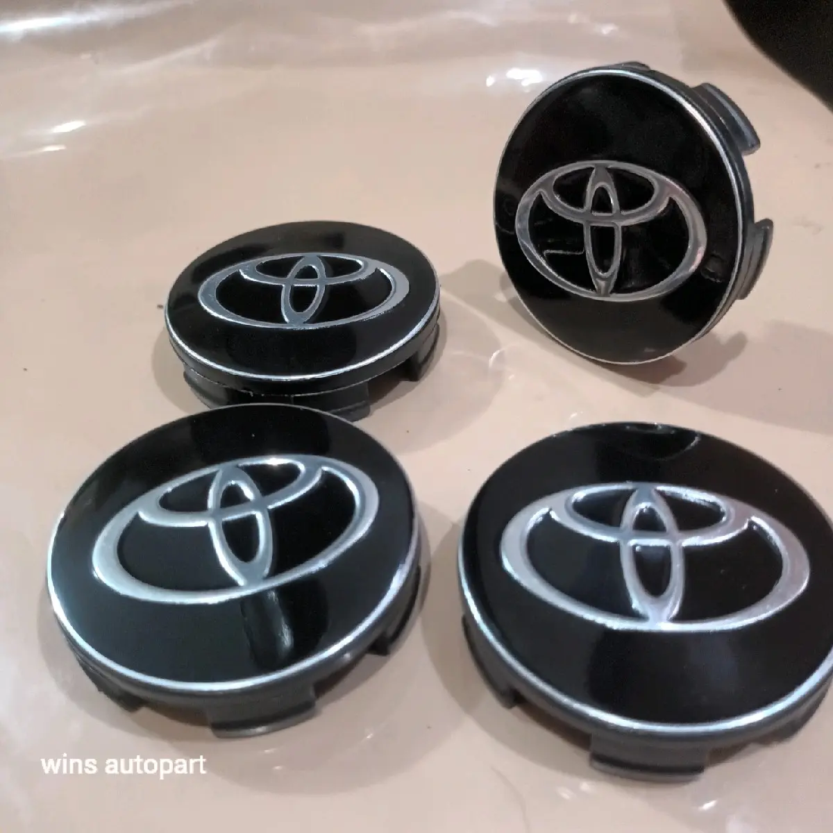 dop roda avanza tutup velg avanza rush yaris diameter 5.7cm