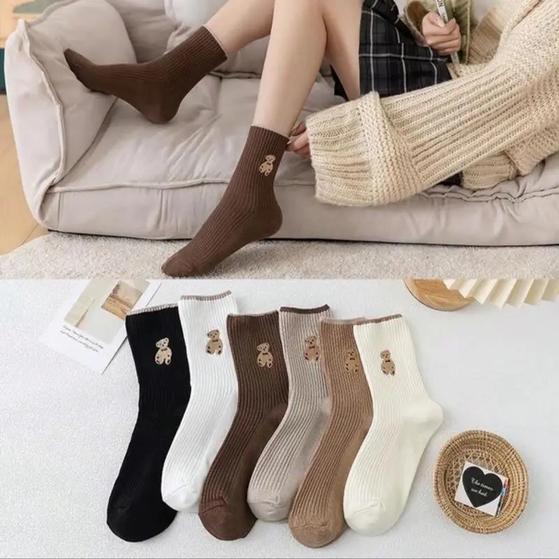 SET 10 Đôi Tất Vớ Nữ Cổ Cao họa tiết hình gấu chất liệu vải len tăm co giãn thời trang Hàn Quốc Women Kem tat  gaucocao Voi Voan